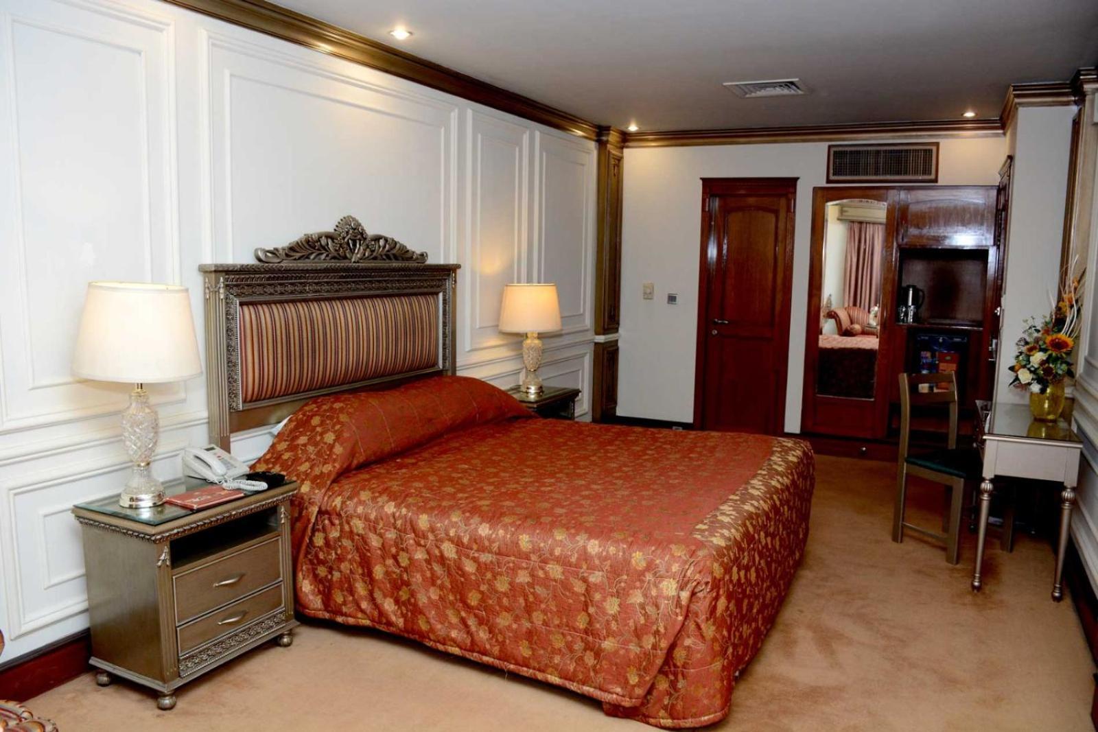 Regency Inn Hotel Lahore Eksteriør bilde